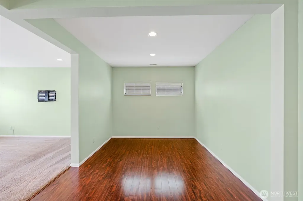 2480 Charter Lane SW Olympia WA 98512