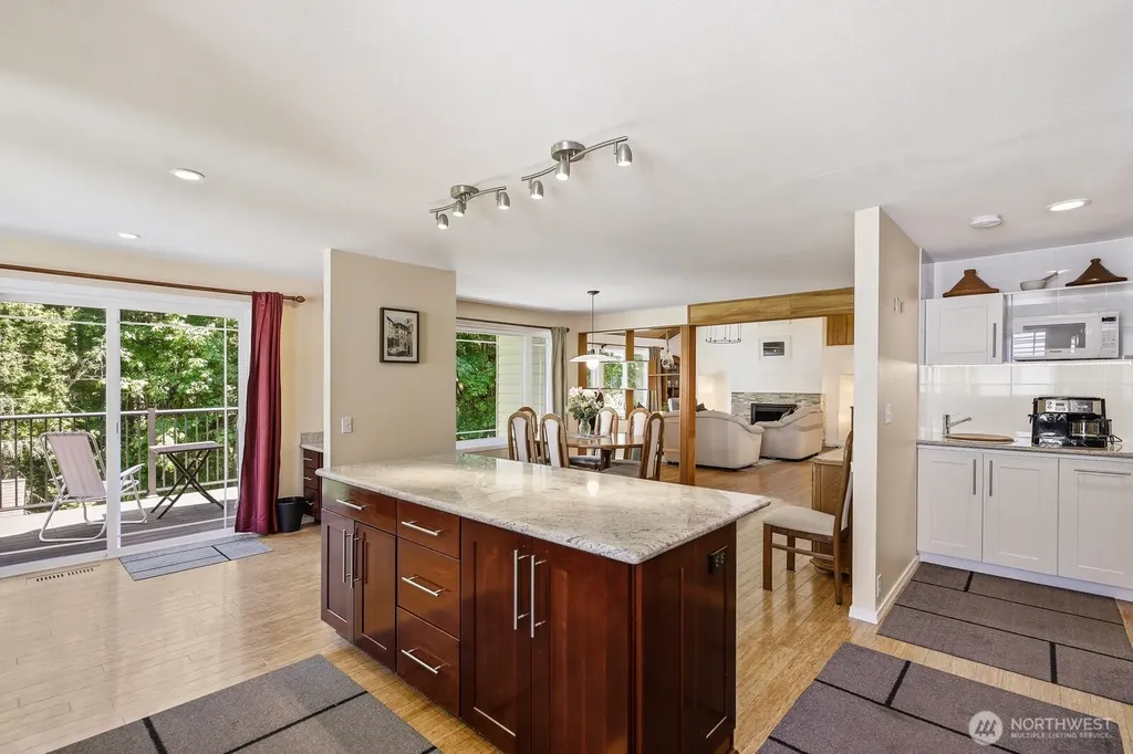 7280 44th Place W Mukilteo WA 98275