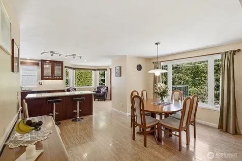 7280 44th Place W Mukilteo WA 98275
