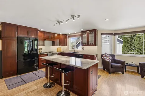 7280 44th Place W Mukilteo WA 98275