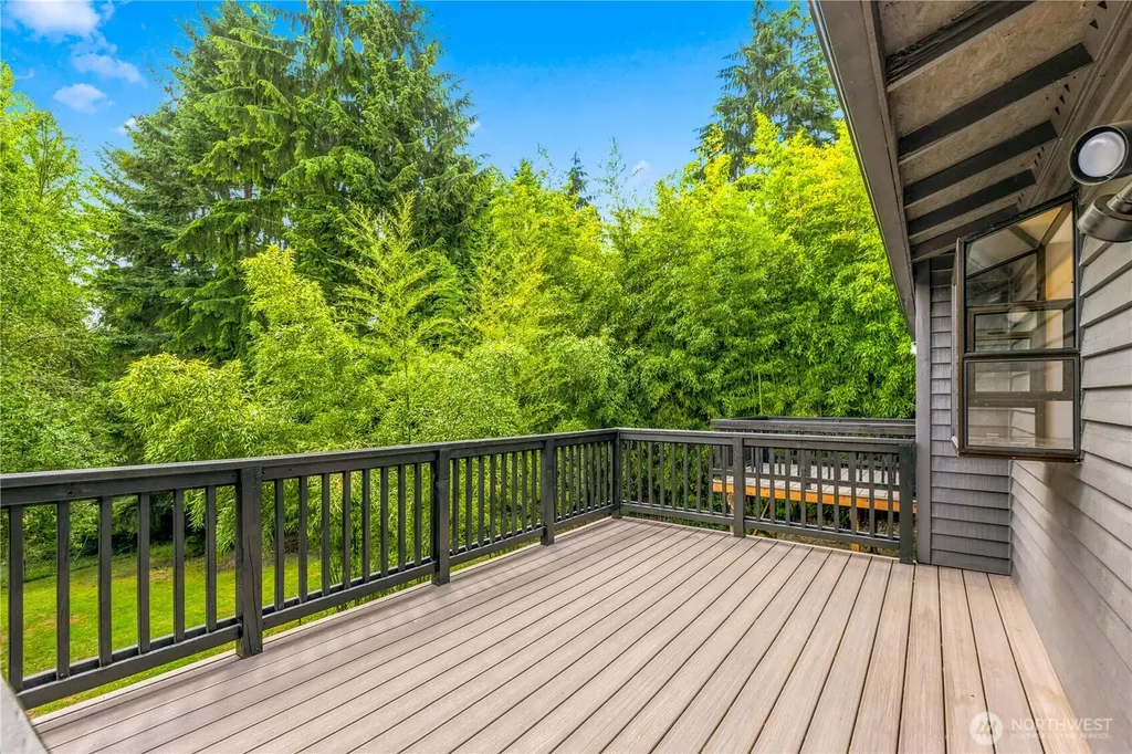 21401 52nd Avenue SE Woodinville WA 98072