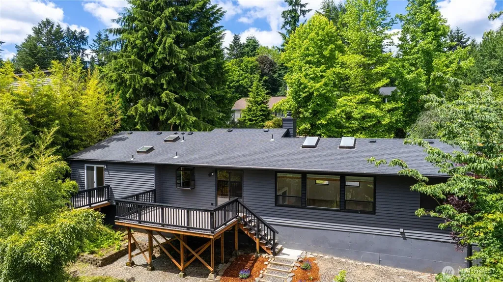 21401 52nd Avenue SE Woodinville WA 98072