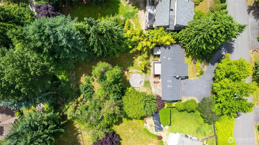 21401 52nd Avenue SE Woodinville WA 98072
