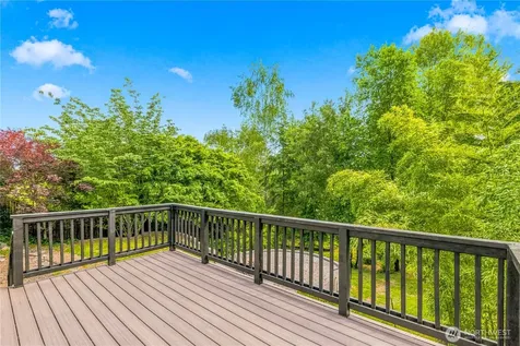 21401 52nd Avenue SE Woodinville WA 98072
