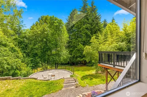21401 52nd Avenue SE Woodinville WA 98072