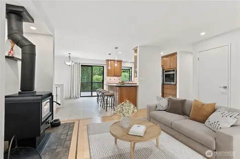21401 52nd Avenue SE Woodinville WA 98072
