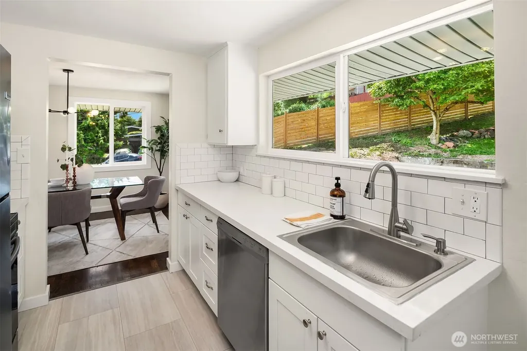 9275 Renton Avenue S Seattle WA 98118