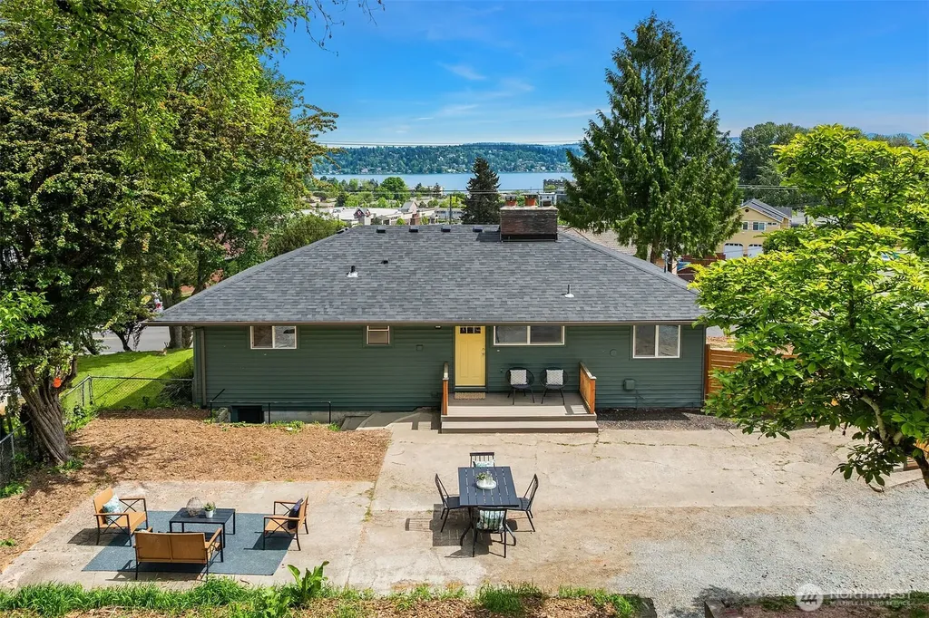 9275 Renton Avenue S Seattle WA 98118