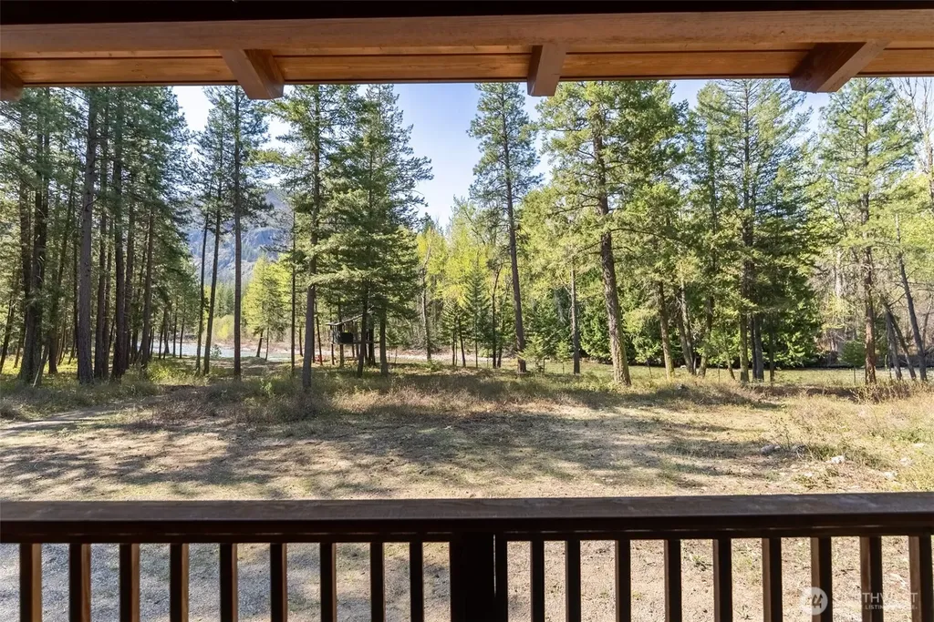 225 Lost River Road Mazama WA 98833