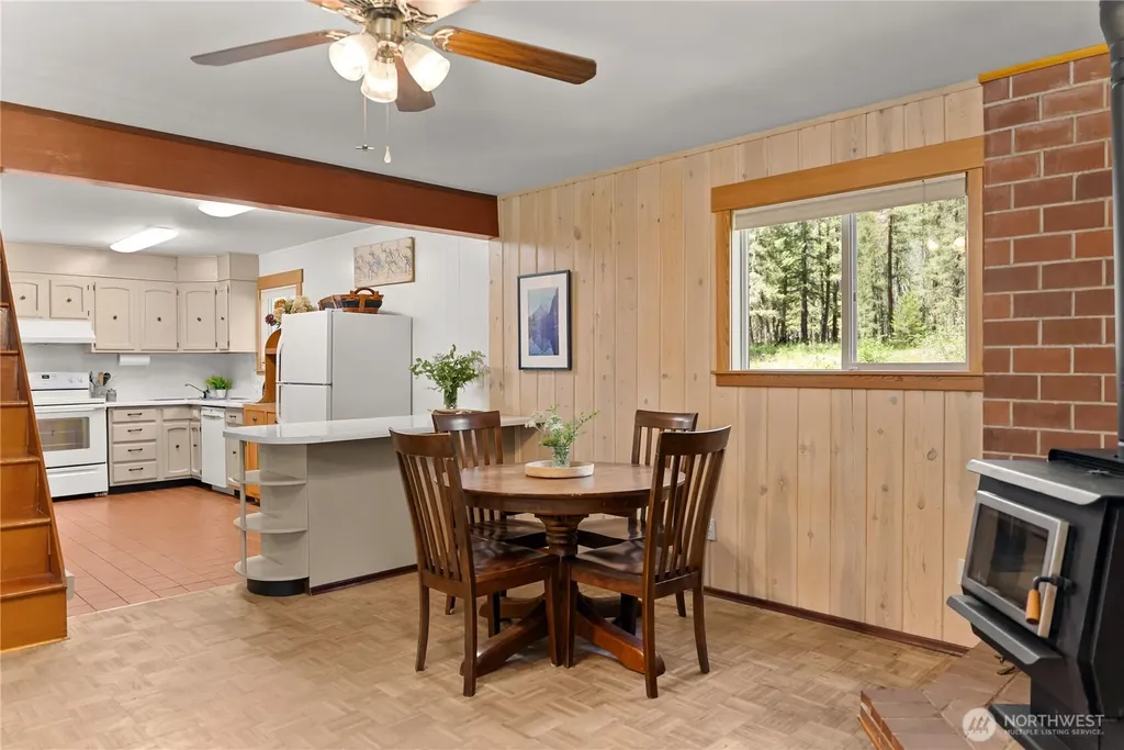225 Lost River Road Mazama WA 98833