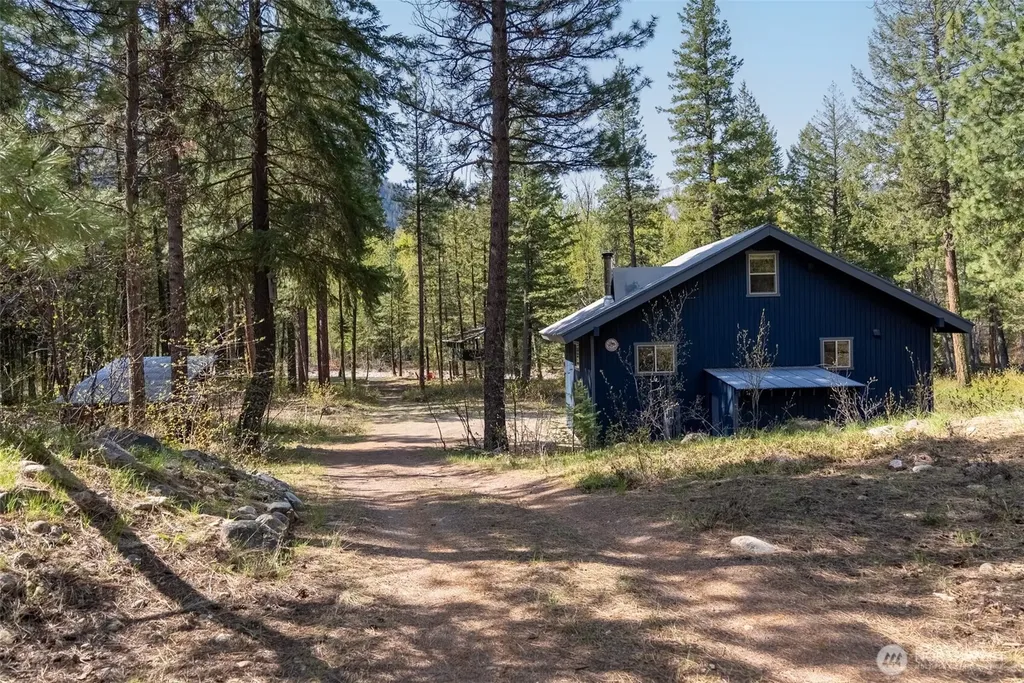 225 Lost River Road Mazama WA 98833