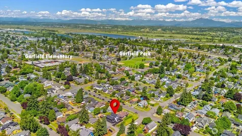 2817 25th Street Everett WA 98201