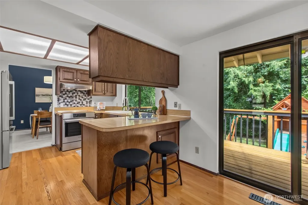 3414 NE Quinault Drive Bremerton WA 98311