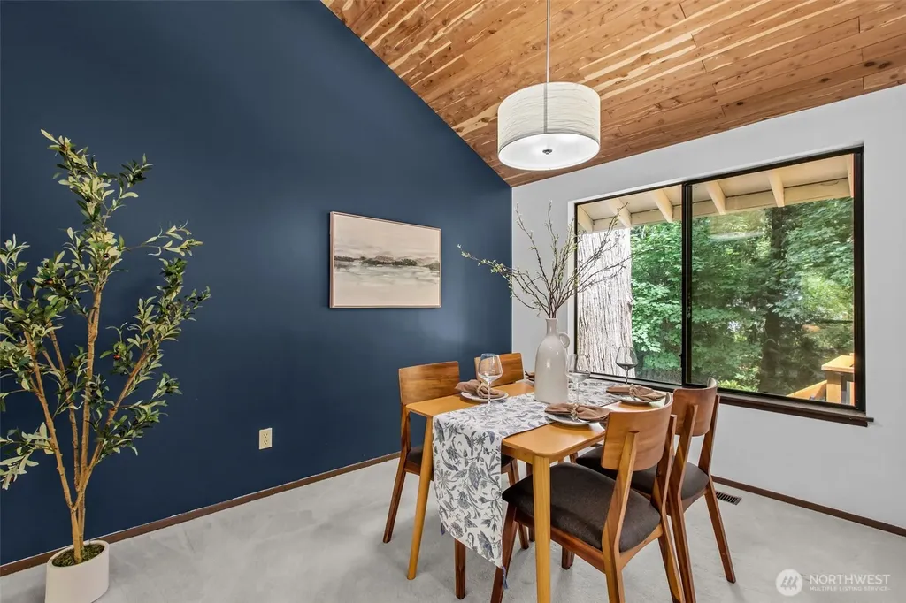 3414 NE Quinault Drive Bremerton WA 98311