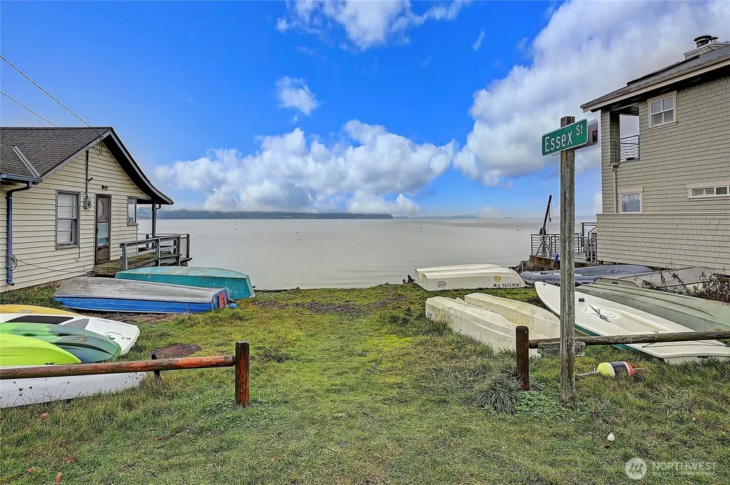1095 Essex Street Camano Island WA 98282