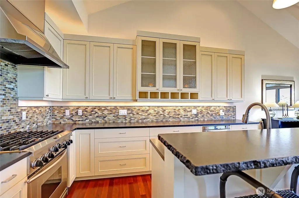 1095 Essex Street Camano Island WA 98282