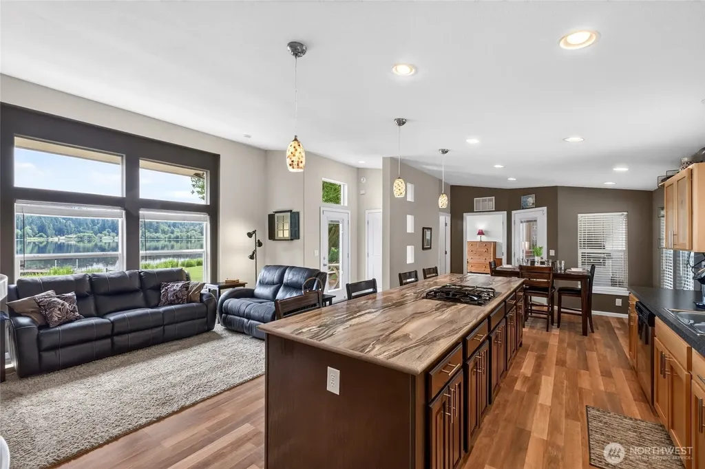 40109 32nd Avenue S Roy WA 98580