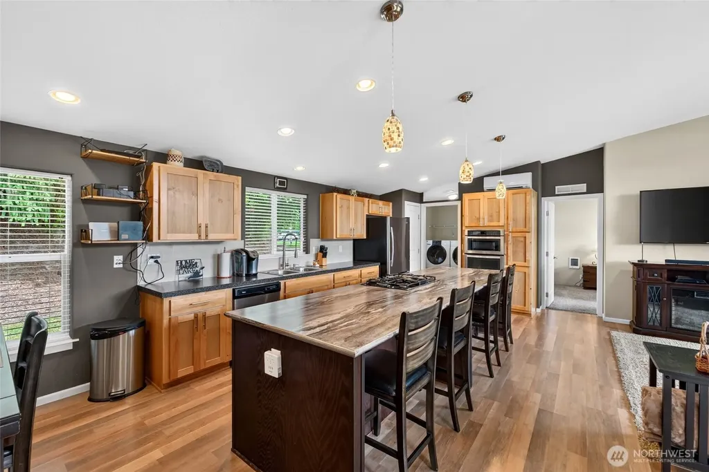 40109 32nd Avenue S Roy WA 98580