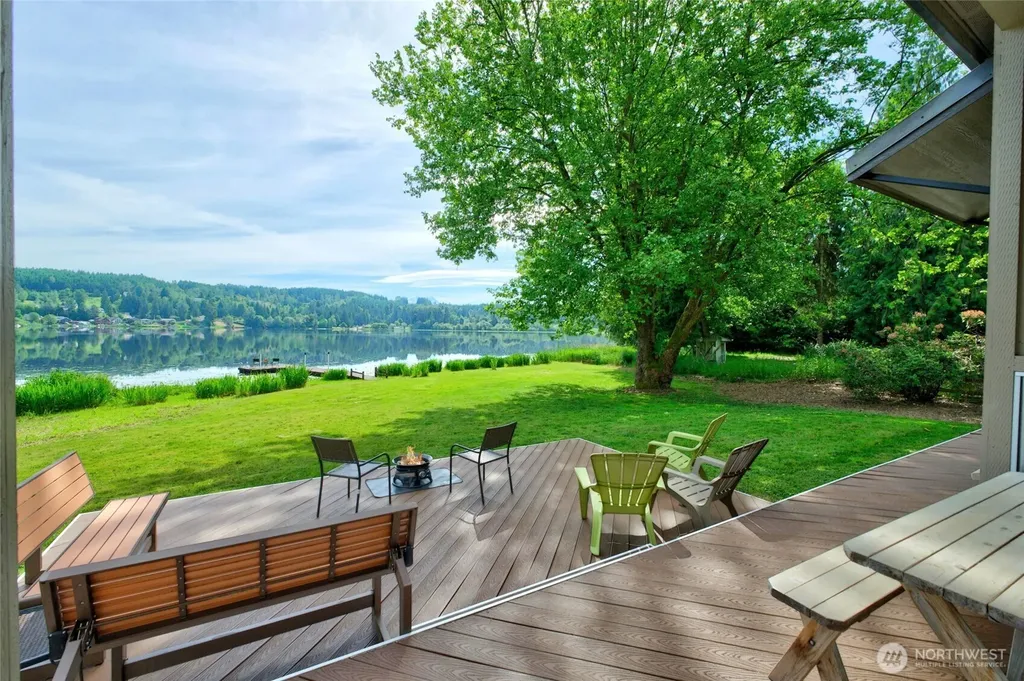 40109 32nd Avenue S Roy WA 98580