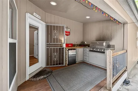 40109 32nd Avenue S Roy WA 98580