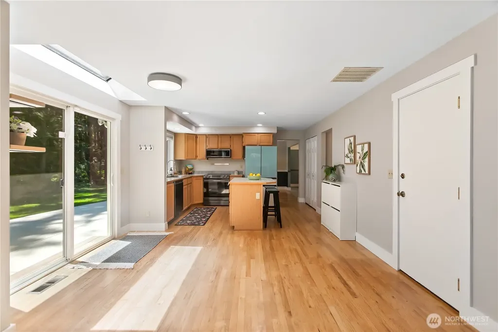 4131 NW Hosman Circle Silverdale WA 98383