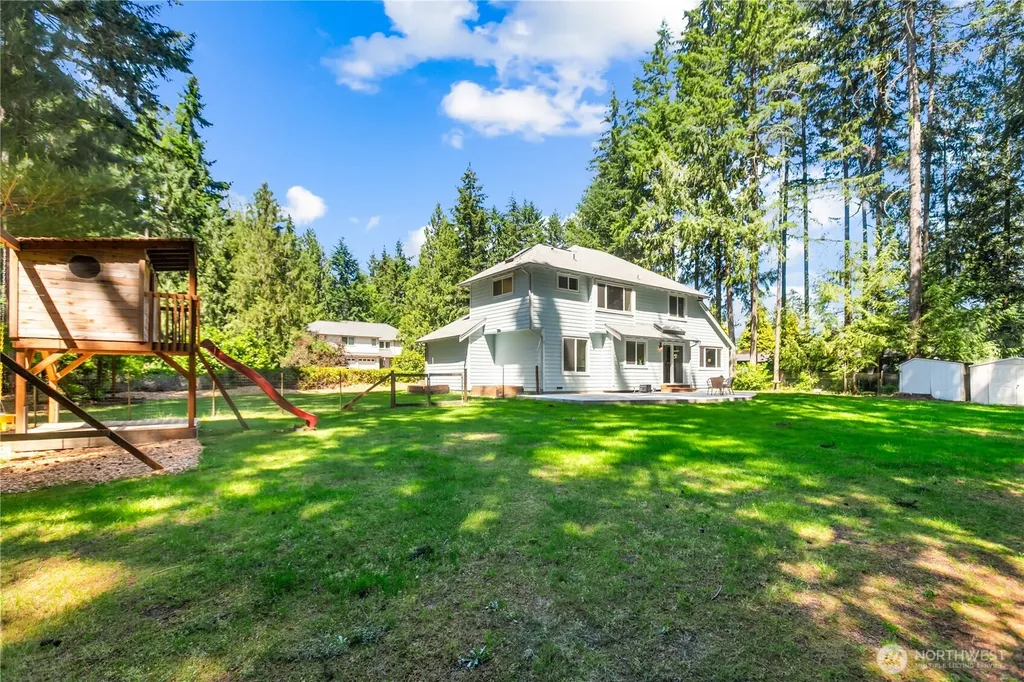 4131 NW Hosman Circle Silverdale WA 98383