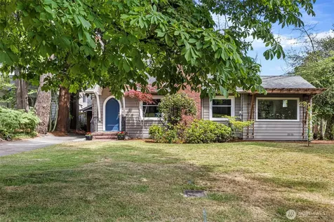 11048 23rd Avenue NE Seattle WA 98125