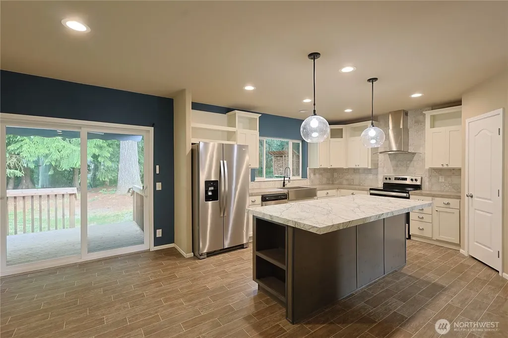 65 W Skokomish Trail Elma WA 98541
