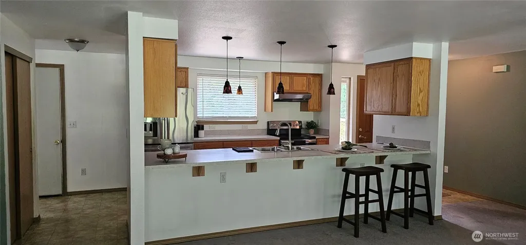 8910 Hunter Point Road NW Olympia WA 98502
