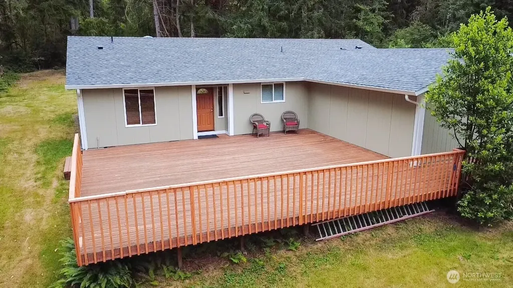 8910 Hunter Point Road NW Olympia WA 98502