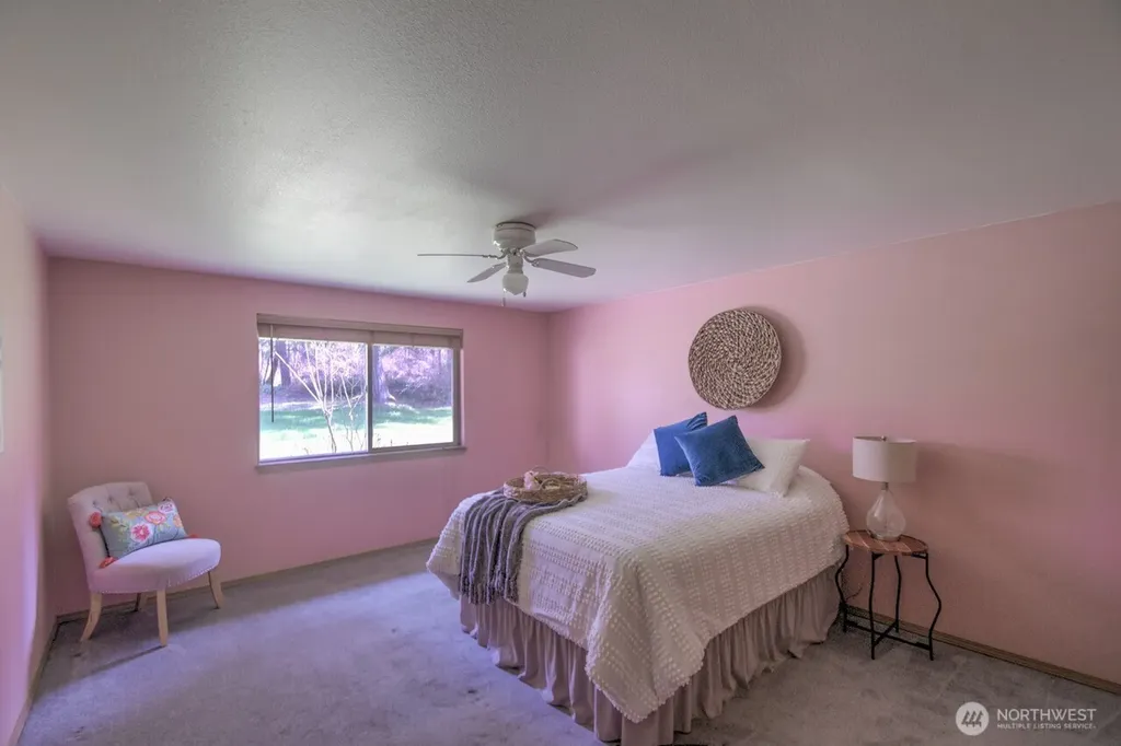 8910 Hunter Point Road NW Olympia WA 98502