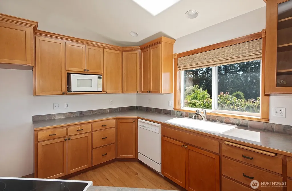 2441 Hillis Drive Langley WA 98260