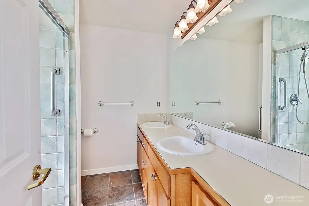 2441 Hillis Drive Langley WA 98260