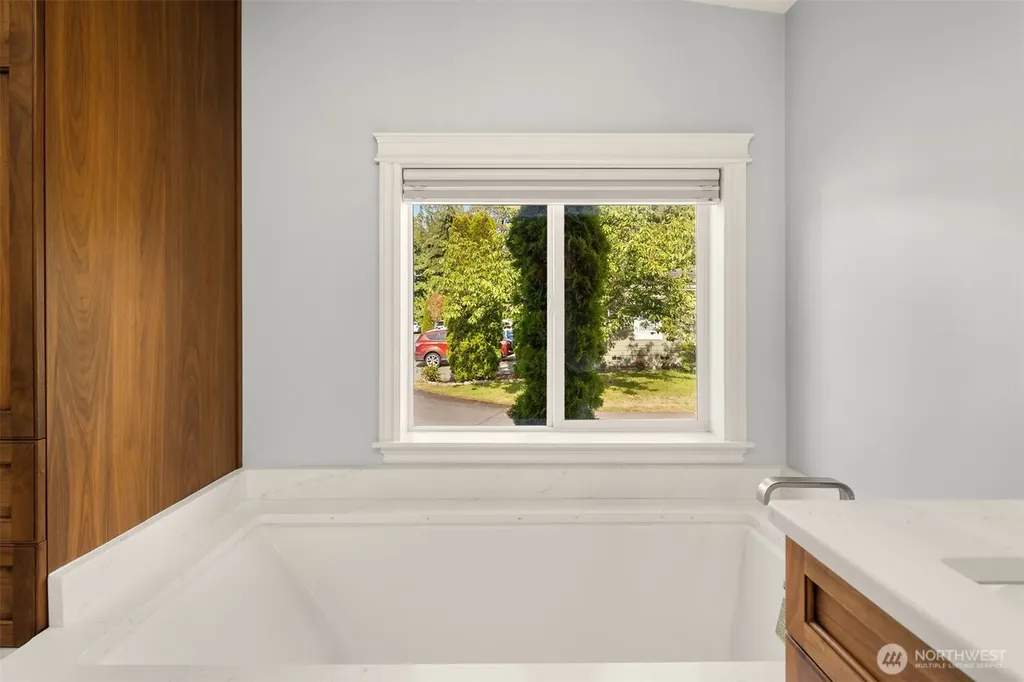 31600 126th Avenue SE Auburn WA 98092