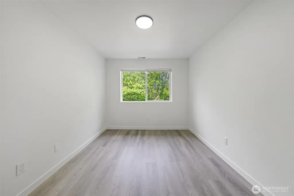 2537 S 288th Street Federal Way WA 98003