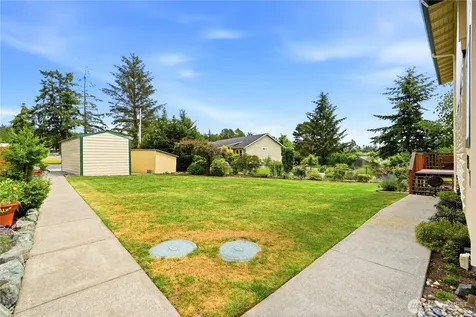 840 Wolverine Place Camano Island WA 98282