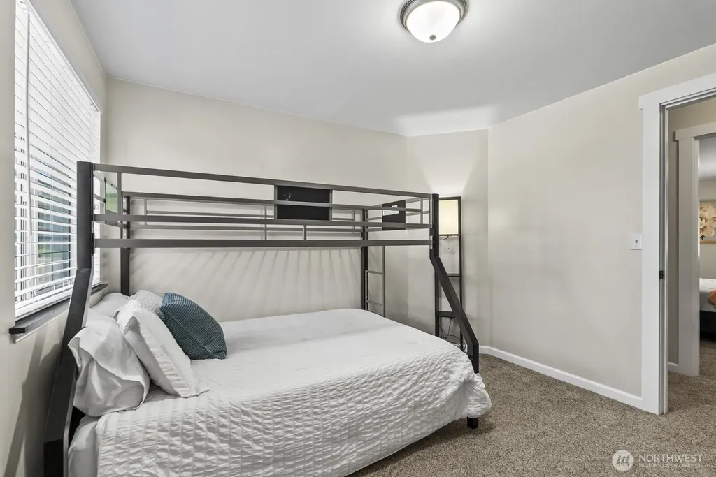 2906 32nd Avenue Ct SE Puyallup WA 98374