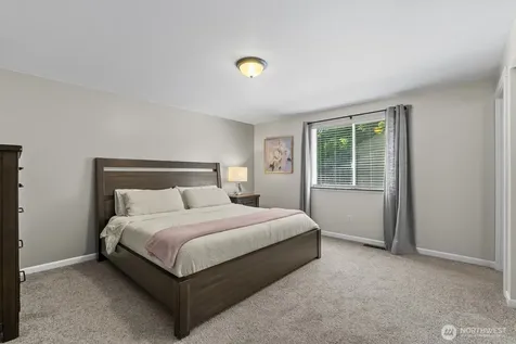 2906 32nd Avenue Ct SE Puyallup WA 98374