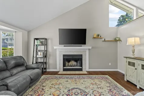 2906 32nd Avenue Ct SE Puyallup WA 98374