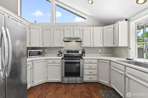 2906 32nd Avenue Ct SE Puyallup WA 98374
