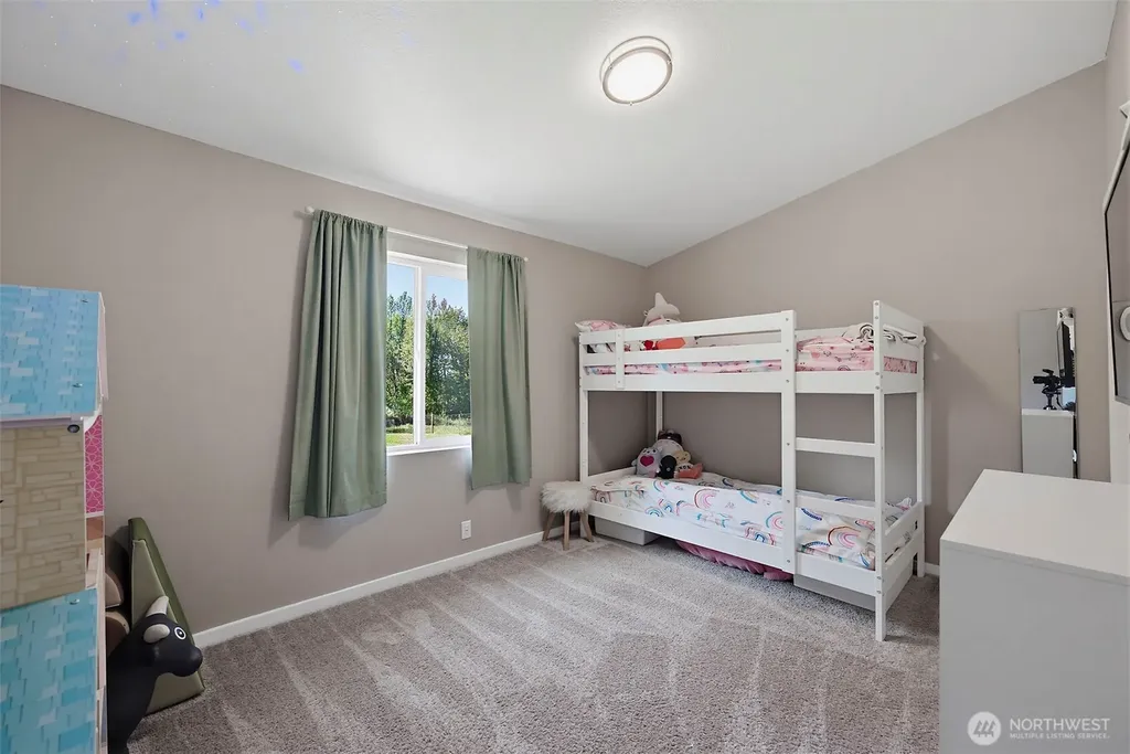 61 Hot Dog Lane Elma WA 98541