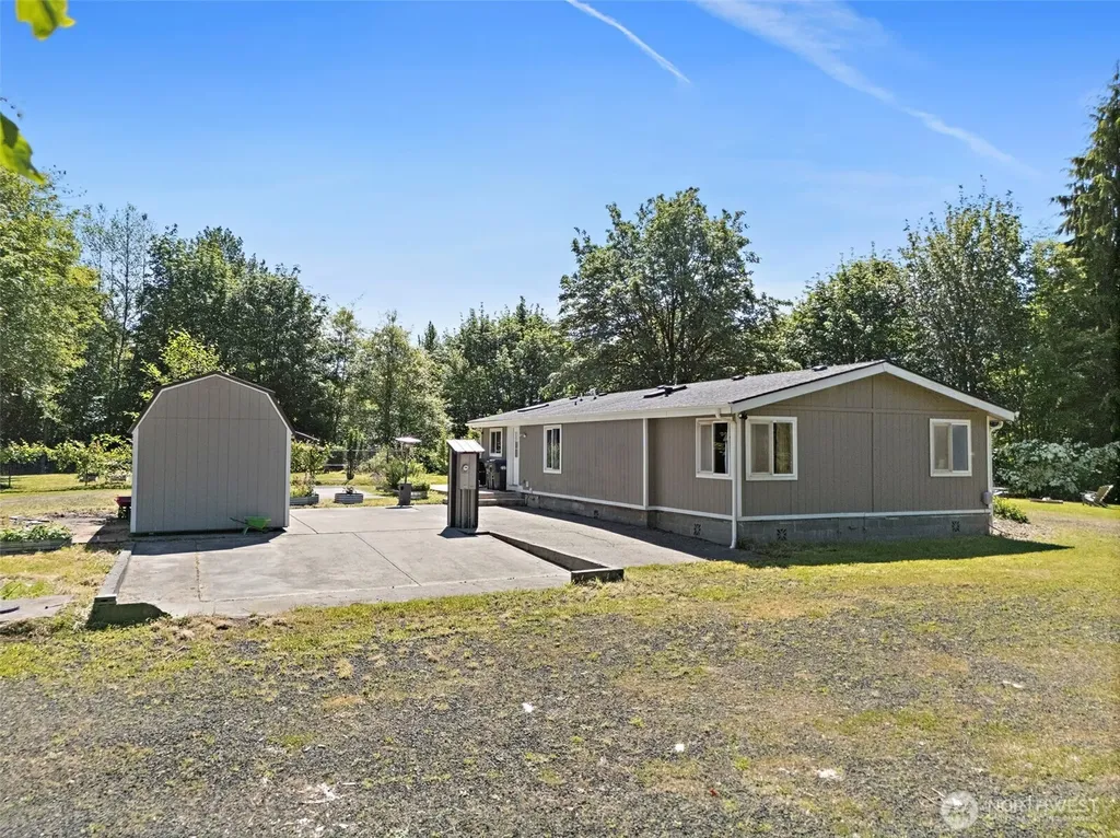 61 Hot Dog Lane Elma WA 98541