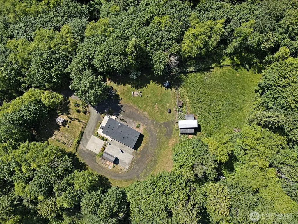 61 Hot Dog Lane Elma WA 98541