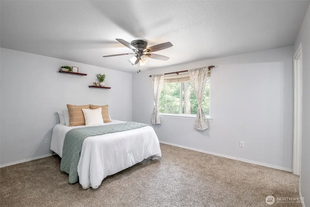 18312 Parkcrest Court SE Yelm WA 98597