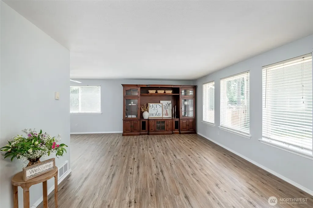 18312 Parkcrest Court SE Yelm WA 98597