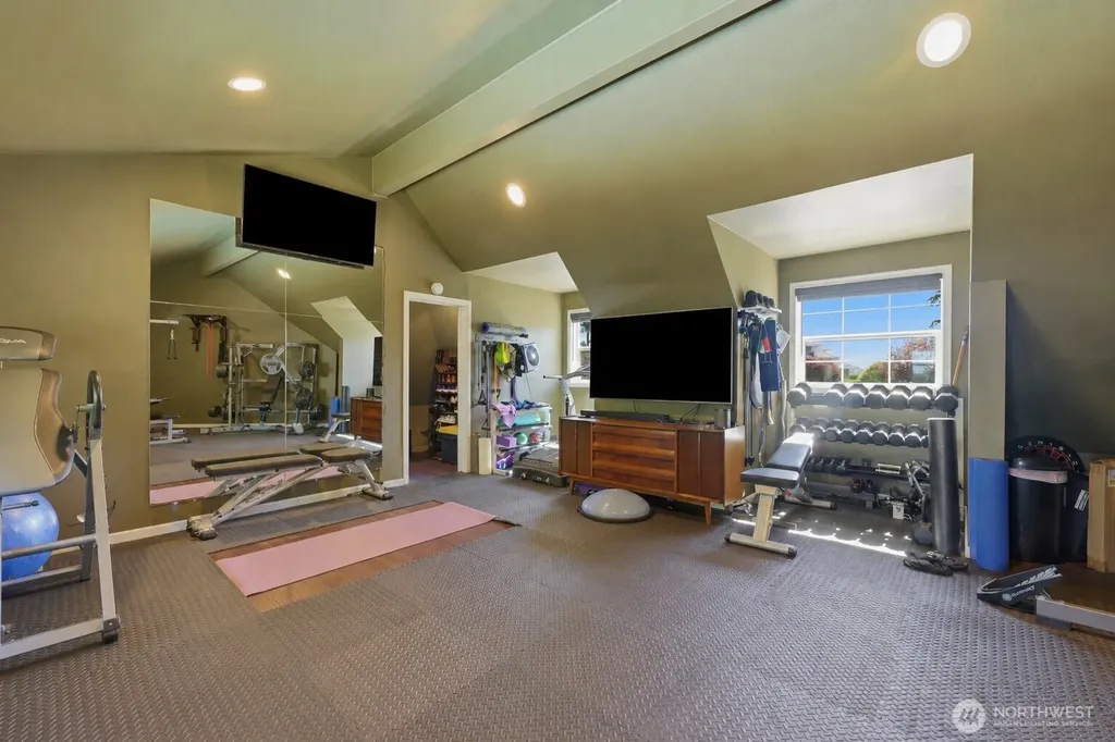 3420 9th Avenue Ct NW Gig Harbor WA 98335
