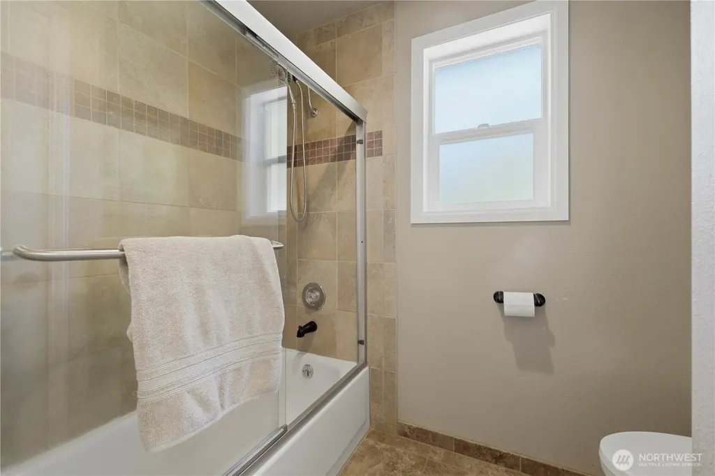 3420 9th Avenue Ct NW Gig Harbor WA 98335