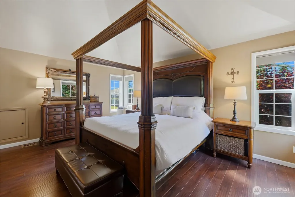 3420 9th Avenue Ct NW Gig Harbor WA 98335