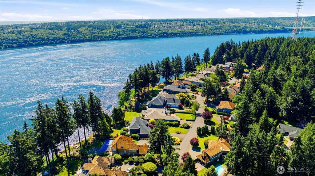 3420 9th Avenue Ct NW Gig Harbor WA 98335