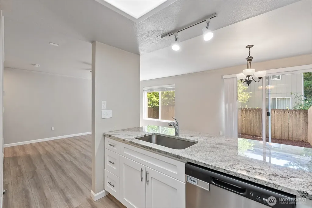6101 SE Laguna Lane Lacey WA 98503